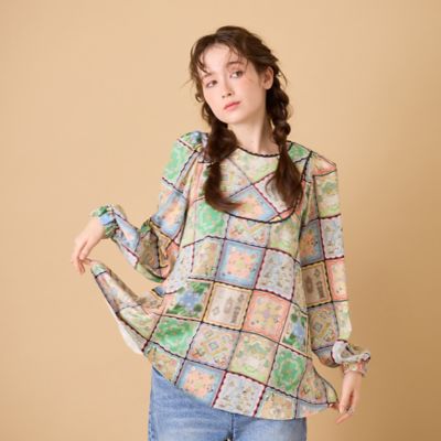 ＜Rose Tiara (Women/大きいサイズ)＞【２２ｆａｂｒｉｃ】ハンカチコレクター／　ブラウス（８２０３６５０１）