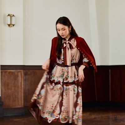 リボンフレームプリントワンピース（83015602） | Rose Tiara
