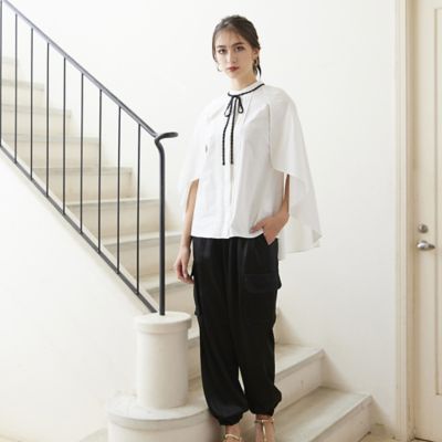 ＜Rose Tiara (Women/大きいサイズ)＞ケープブラウス（８３０３２４０２）