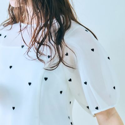 ハート刺繍メッシュブラウス（８３０３２５１６）