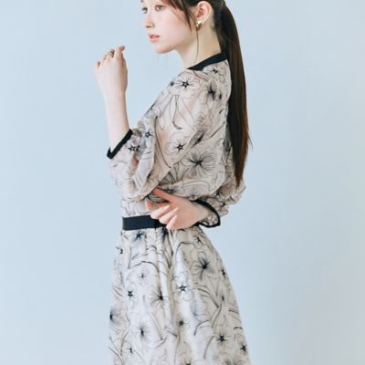 シアー刺繍バイカラーダブルリボンブラウス（83032603