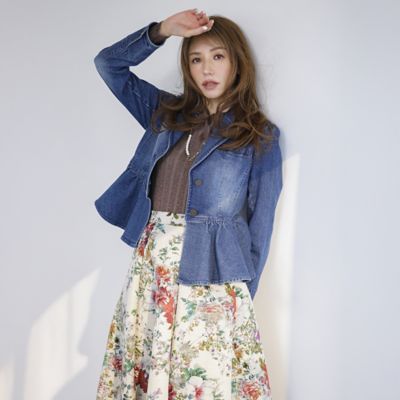 モデル美香着用】デニムペプラムテーラードジャケット