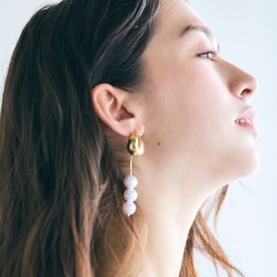 Rabanne パールアシンメトリーピアス　新品未使用品 Rabanne パールアシンメトリーピアス 新品未使用品