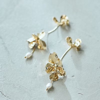 メタルフラワースイングピアス（83142606） | Rose Tiara