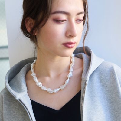 バロックパール風ネックレス（８３１４５４０１）