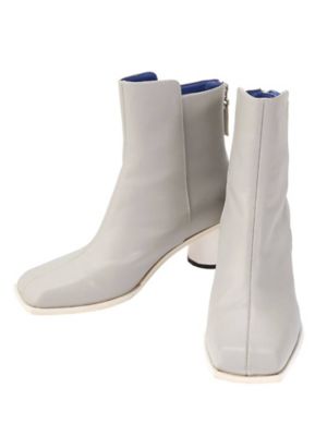 ＳＱＵＡＲＥ ＳＨＯＲＴ ＢＯＯＴＳ（５２２１５１８００４０１）