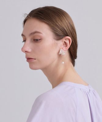 ＜HOUSE OF LOTUS (Women)＞【ａｌｐａｃａ　ｔｏ　ｈａｎａ／アルパカトハナ】淡水ＰＥＡＲＬ　ａｊｉｓａｉ　ピアス（３１２５１６５３１５０）