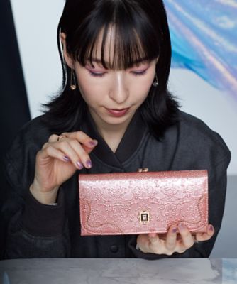 ANNA SUI (アナスイ) ルーミー長財布 アナスイ ANNA SUI ルーミー 口金フラップ長財布