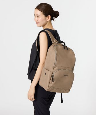 ルコックスポルティフ le coq sportif バックパック（容量