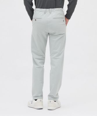 マンシングウェアのハイパワーストレッチパンツ　新品タグ付き マンシングウェア MUNSINGWEAR HEAT NAVI はっ水