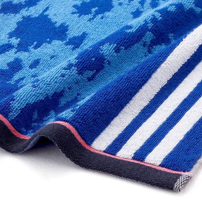 ａｄｉｄａｓ　マーブルライン　タオルハンカチ（２０２３０６１３４００６０）