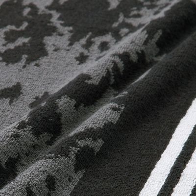 adidas マーブルライン タオルマフラー