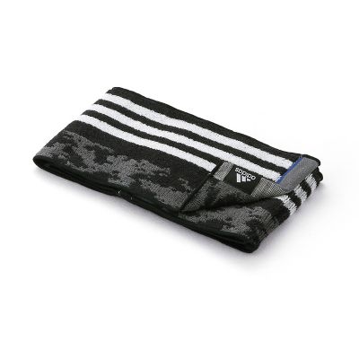 ａｄｉｄａｓ　マーブルライン　ポケット付マフラータオル（２０２３０６１３４５１５０）