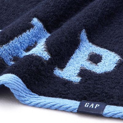 ＧＡＰ　スリムロゴ　スリムバスタオル（２０２４５４０１２３１２０）