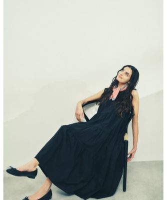 ＜TO B. BY AGNES B.＞ＷＸ４７　ＲＯＢＥ　ブイネックティアードドレス（６２９９ＷＸ４７０００）