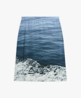 ＜agnes b. (Women)＞フォトプリント　Ａラインスカート　”Ｖａｇｕｅｓ”（８６９２ＮＶ００００００）
