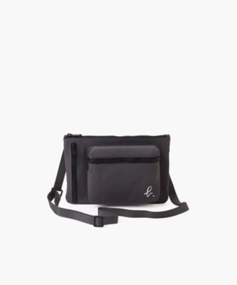 ＜agnes b. HOMME (Men)＞　ショルダーバッグ　（ＱＡＨ０６－０３）（Ｐ０１３ＶＮＱ６８４６）