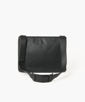 ＜agnes b. HOMME (Men)＞　ショルダーバッグ　（ＶＡＨ０１－０２）（Ｐ１６７ＶＣＮ５０００）