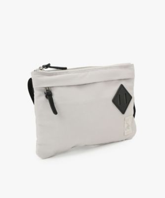 【ユニセックス】　　ショルダーバッグ　（ＹＡＨ０４－０２）（Ｐ６７３ＶＴＩ０８９４）