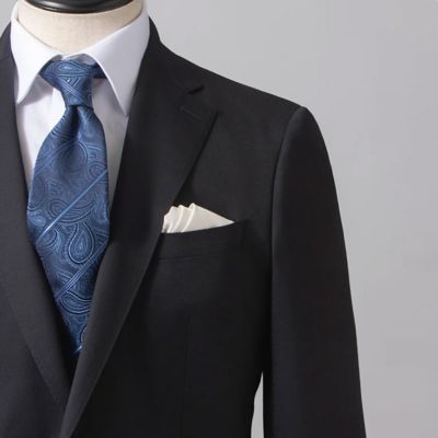 ＜D’URBAN (Men)＞ダーバン　Ｄ’ＵＲＢＡＮ　ｒ．ａ．ｓ．ｏ．　ネイビー無地スーツ（背抜き）（センターベント）　（ネイビー）（１１０６５０００２０）