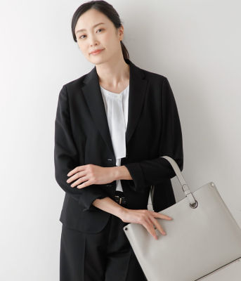 ＜NEWYORKER L PLUS (Women/大きいサイズ)＞【Ｌ】【ウォッシャブル】ウォッシャブルＷジョーゼット　ノッチドラペル２釦ジャケット（２０２４５９０１２３５１）