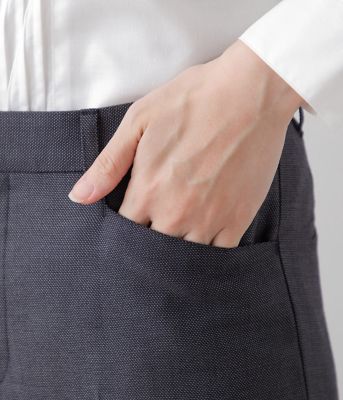 ウールシルクバーズアイ　テーパードパンツ（２０２４６０３１３９３１）