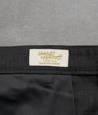 【ウォッシャブル・防シワ】ＴＲＡＶＥＬ　ＣＯＭＦＯＲＴ　ＳＭＡＲＴ　ＭＥＲＩＮＯ　ノータック　シャーリングパンツ（２０２５１１２６５２３１）