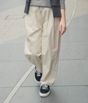 SIPULI (Women)/シプリ Heavyweight Cotton Twill ギャザードロストパンツ(202537336033) 32アイボリー パンツ・ズボン【三越伊勢丹/公式】