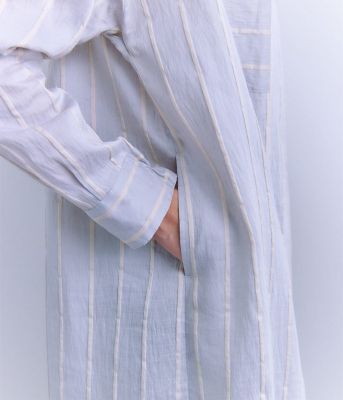 ［ＡＣＡＲ］Ｂｉｇ　Ｓｔｒｉｐｅ　ボリュームシャツドレス（２０２５３７４１５０２４）