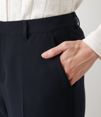 【ウォッシャブル】ダブルフェイス　クロップドテーパードパンツ（ネイビー）（２０２５５１３１５１１１）