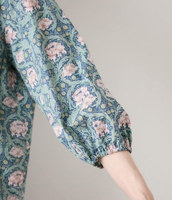 三*゜様 母の日★定価33,000円★新品未使用★西川モリスギャラリーシルクブラ 楽天市場】リバティプリント 国産 綿キュプラカルゼ コーラ