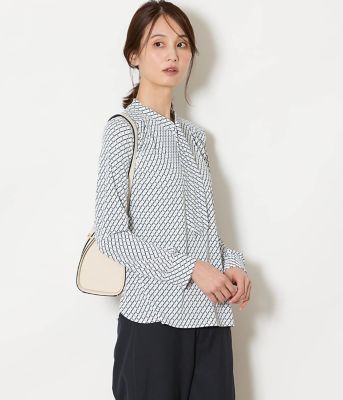 ＜NEWYORKER (Women)＞ポリエステル強撚スムース　ボウタイブラウス（２０２６５１８１８７５０）