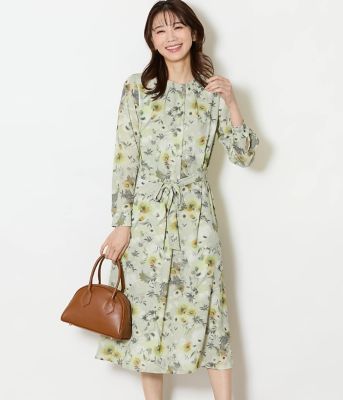 ＜NEWYORKER L (Women/大きいサイズ)＞【Ｌ】ルミナスフラワープリント　フロントタックワンピース（２０２６５４４１８１２２）