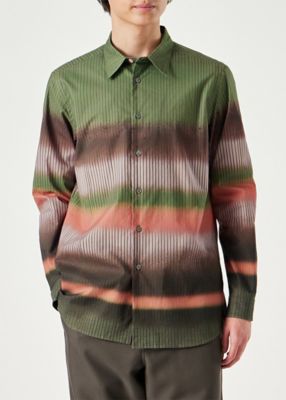 ”Ｇｒａｄｉｅｎｔ　Ｓｔｒｉｐｅ”　カジュアルシャツ（１５２３０９７６５Ｘ）