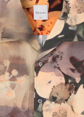 ”Ｐａｉｎｔｅｄ　Ｐｈｏｔｏｇｒａｐｈ”　オープンカラーシャツ（１５３３００４２６Ｚ）