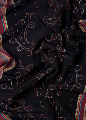 ウィメンズ　”Ｂｌａｃｋ　Ｓｉｇｎａｔｕｒｅ　Ｓｔｒｉｐｅ”　ペイズリー　プリント　スカーフ（１５５７７５２５０Ｂ）