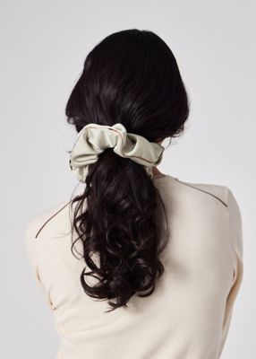 ウィメンズ ”Swirl”パイピング シュシュ（165639SHUB