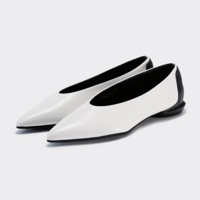 シューズ　ＰＯＩＮＴＥＤ　Ｕ　ＰＵＭＰＳ