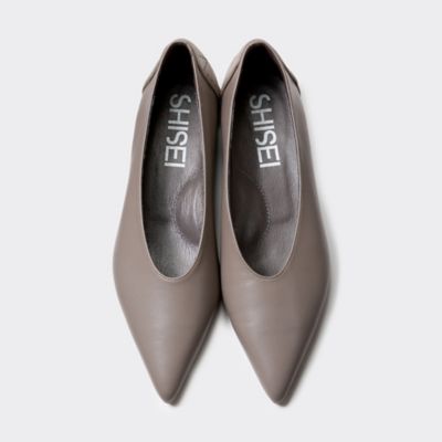 シューズ　ＰＯＩＮＴＥＤ　Ｕ　ＰＵＭＰＳ
