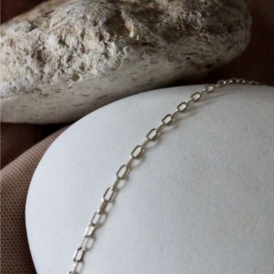 ｎｏｒｍｅ　ｎｅｃｋｌａｃｅ（ｂｏｌｄ）