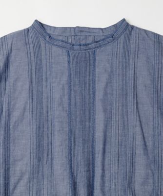 キュロトップＢ・４　ピンタックと手刺繍の立襟シャンブレートップス　プラスサイズ　１３１１４５１ー５７