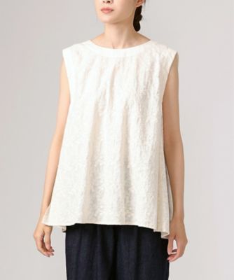 ＜BASCO (Women/大きいサイズ)＞ソワーズ　刺繍素材の２ＷＡＹノースリーブトップ　１３１２６５２ー１０