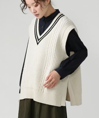 ＜BASCO (Women/大きいサイズ)＞ジョエルベスト　ラインの入ったケーブルニットベスト　１３２５５５３ー１０