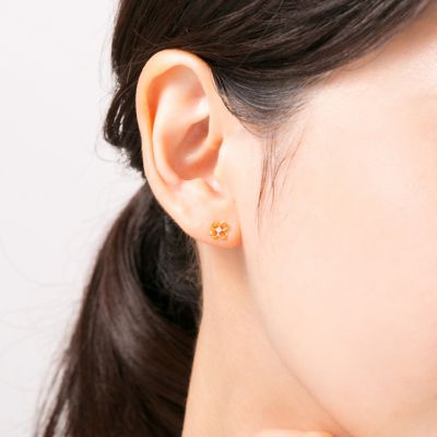 Ｋ１８イエローゴールド　ピアス