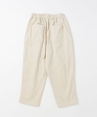 アノアパンツ 細コーデュロイ素材の裾スリットパンツ 1425353ー