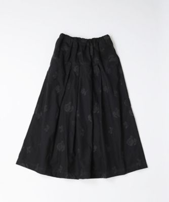 【送料無料】BASCO (Women/大きいサイズ)/バスコ ロザスカート・シュシュ クロスステッチ刺繍のタックスカート 1524053ー10 すみ黒 【三越伊勢丹/公式】