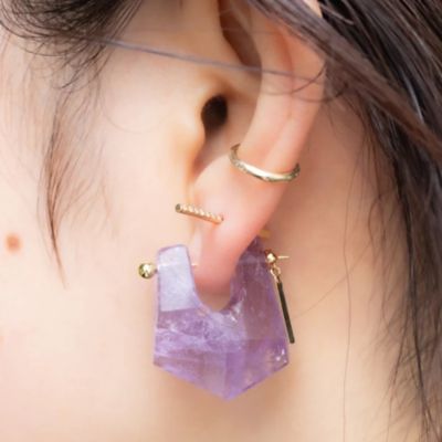 Ｒｏｃｋ　Ｐｉｅｒｃｅｄ　Ｅａｒｒｉｎｇ　－　Ａｍｅｔｈｙｓｔ　－　※シングル