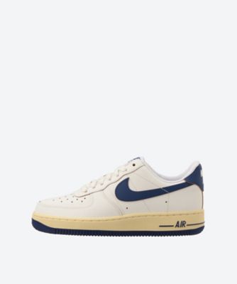 ＜SNEAKERS by emmi (Women)＞ナイキ　スニーカー　ＡＩＲ　ＦＯＲＣＥ　１　０７