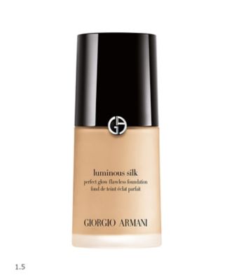 ARMANI beauty ルミナス シルク ファンデーション