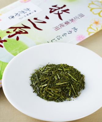＜静岡自園自製深蒸銘茶　たかつか園＞【新茶】牧之原産　深むし茶　かがやき